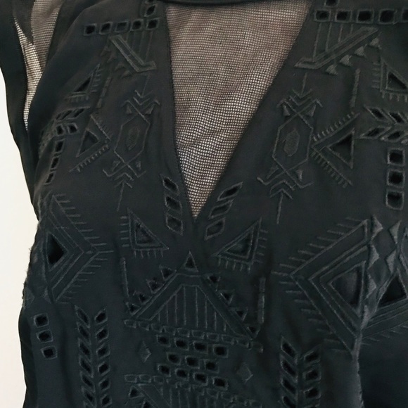 KIIND OF EMBROIDERED SUMMER MINI DRESS - Picture 5 of 8